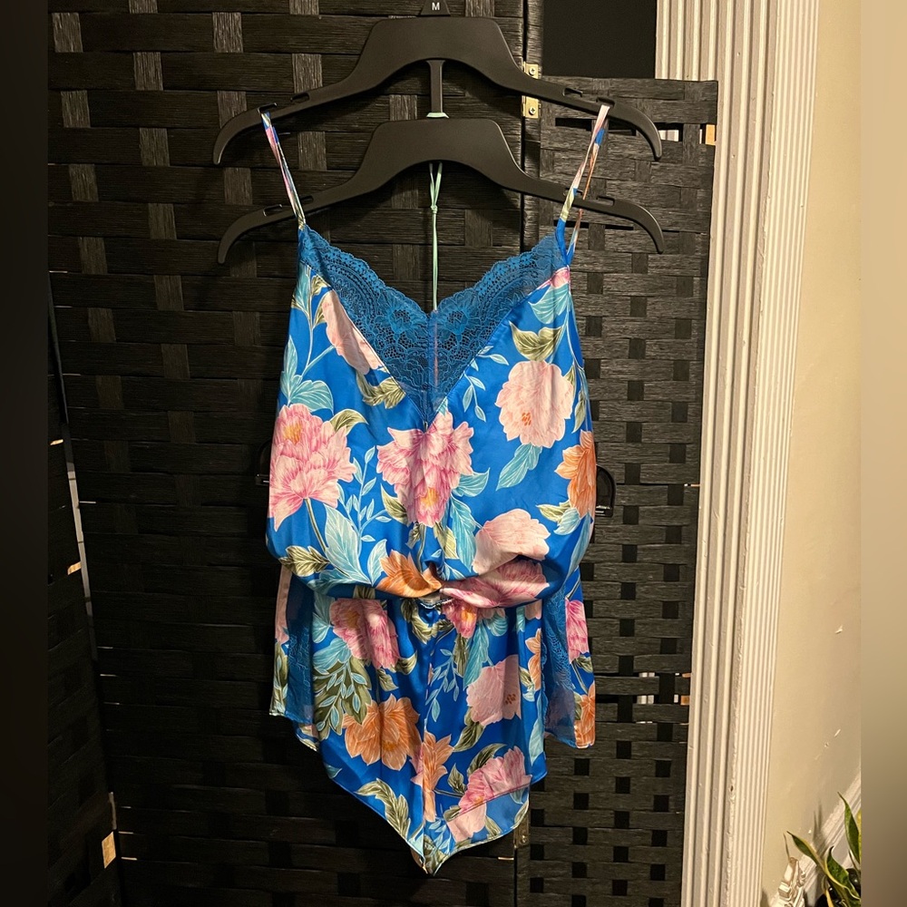 Luxurious Blue Floral Lace Cami and Shorts (Sleepwear/pajama)